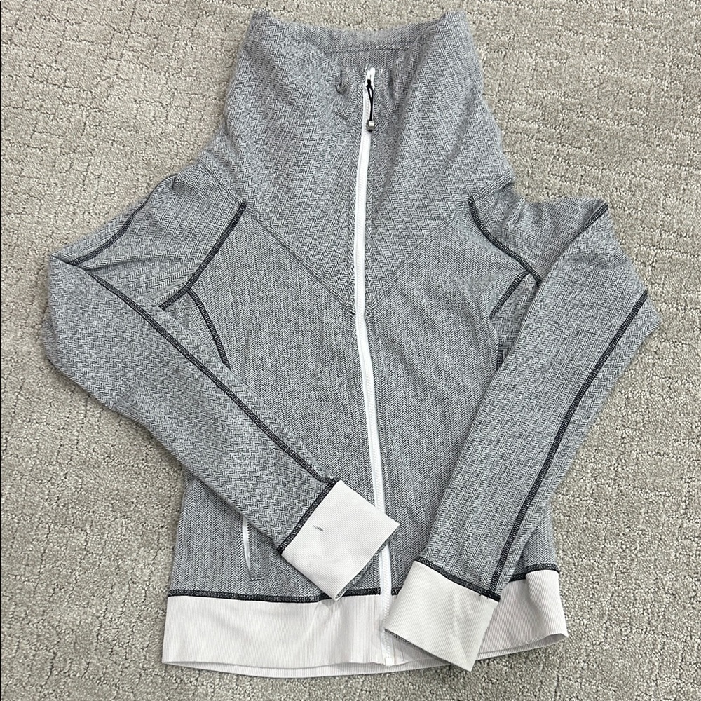 lululemon athletica Heather Gray Zip-Up Jacket with White Trim